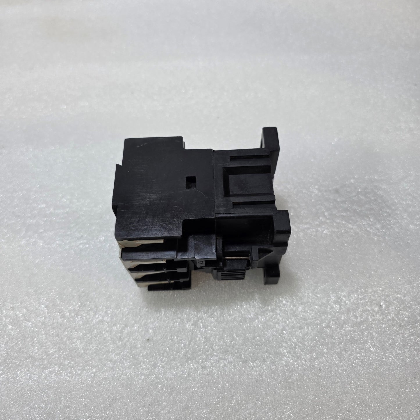 STROMBERG OK1 CONTACTOR 50A 690V AC INDUSTRIAL MOTOR CONTACTOR WITH 240V COIL
