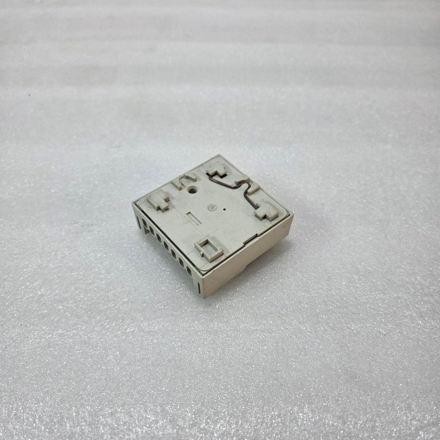 3 PC X SK 3110 TEMPERATURE CONTROL SWITCH  THERMOSTAT – 10(4)A 250V AC, LOT OF 3
