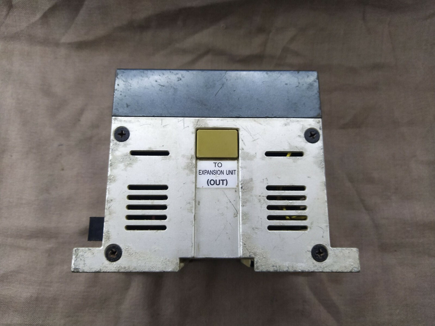 Idec PFA-1T081 Output Module Relay Out 8 Point PLC 100-120/200-240 VAC