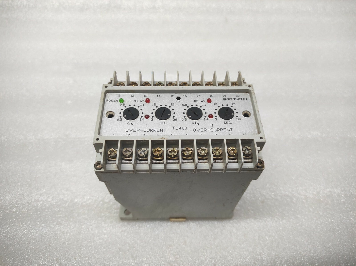 SELCO T2400-01 3-PHASE DUAL OVERCURRENT RELAY 440V