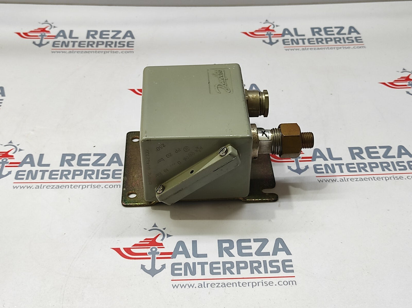 DANFOSS EMP2 084G2109 PRESSURE TRANSMITTER 0-10BAR