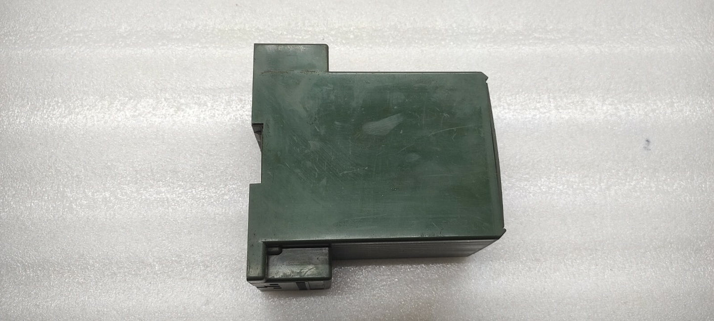 GOSSEN KWC-2 440/220V 1200/5A 200VAC