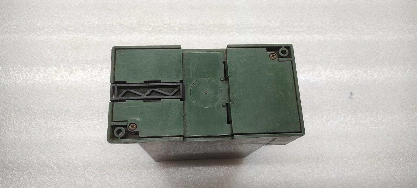 GOSSEN KWC-2 440/220V 1200/5A 200VAC