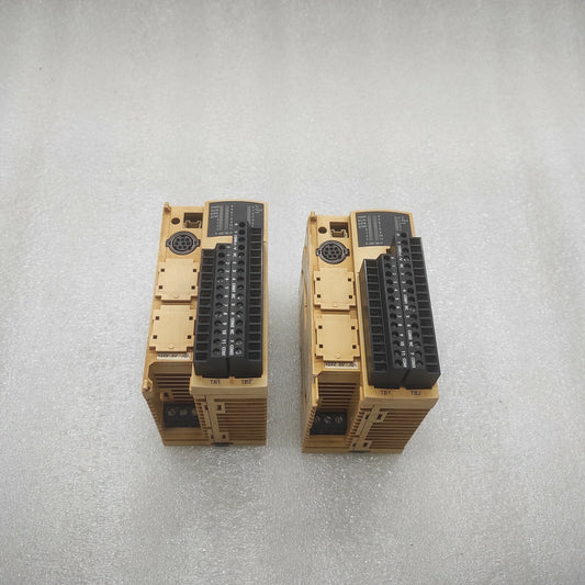 SE TWDLMDA20DRT BASE UNIT 24VDC