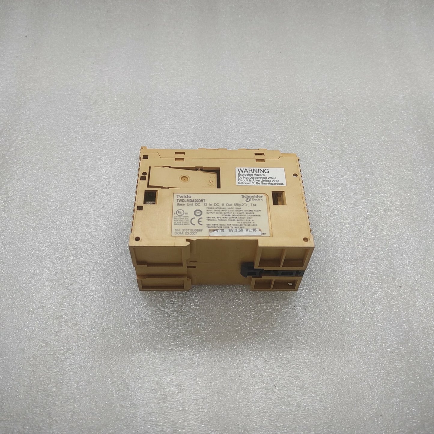 SE TWDLMDA20DRT BASE UNIT 24VDC