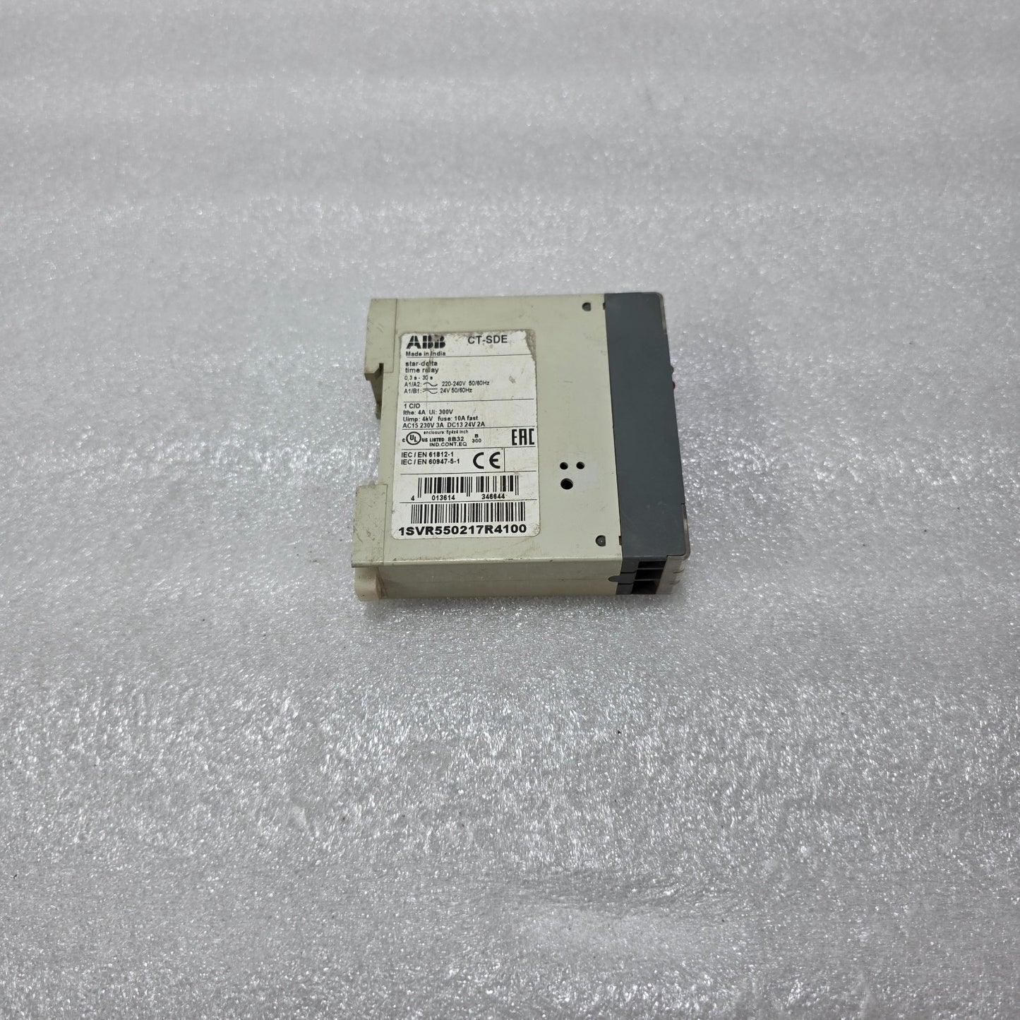ABB CT-SDE STAR-DELTA TIMER RELAY – CAT. NO. 1SVR550217R4100