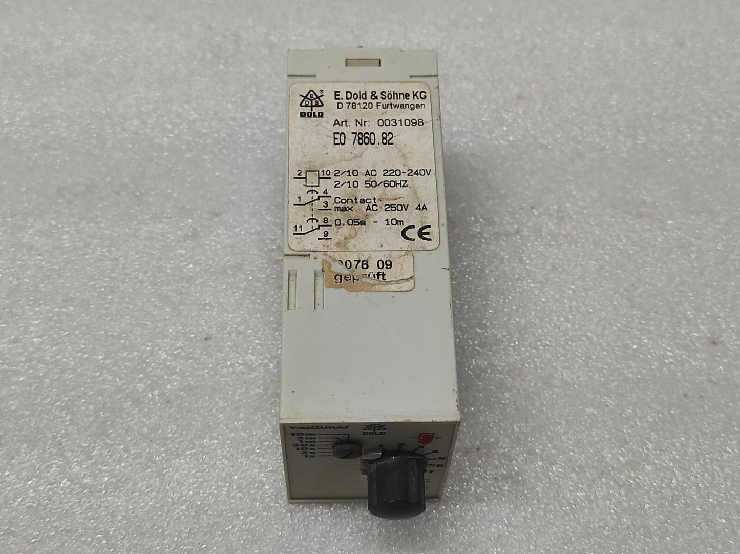 DOLD E0 7860.82 TIME RELAY 0031098 220-240V 0.05S-10M