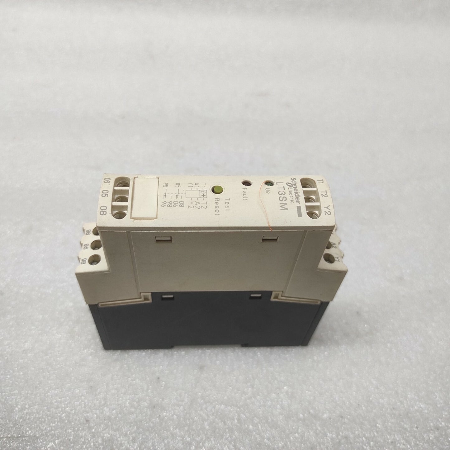 SE LT3 SM00MW PTC PROBE RELAY 24-230VAC/DC LT3SM00MW