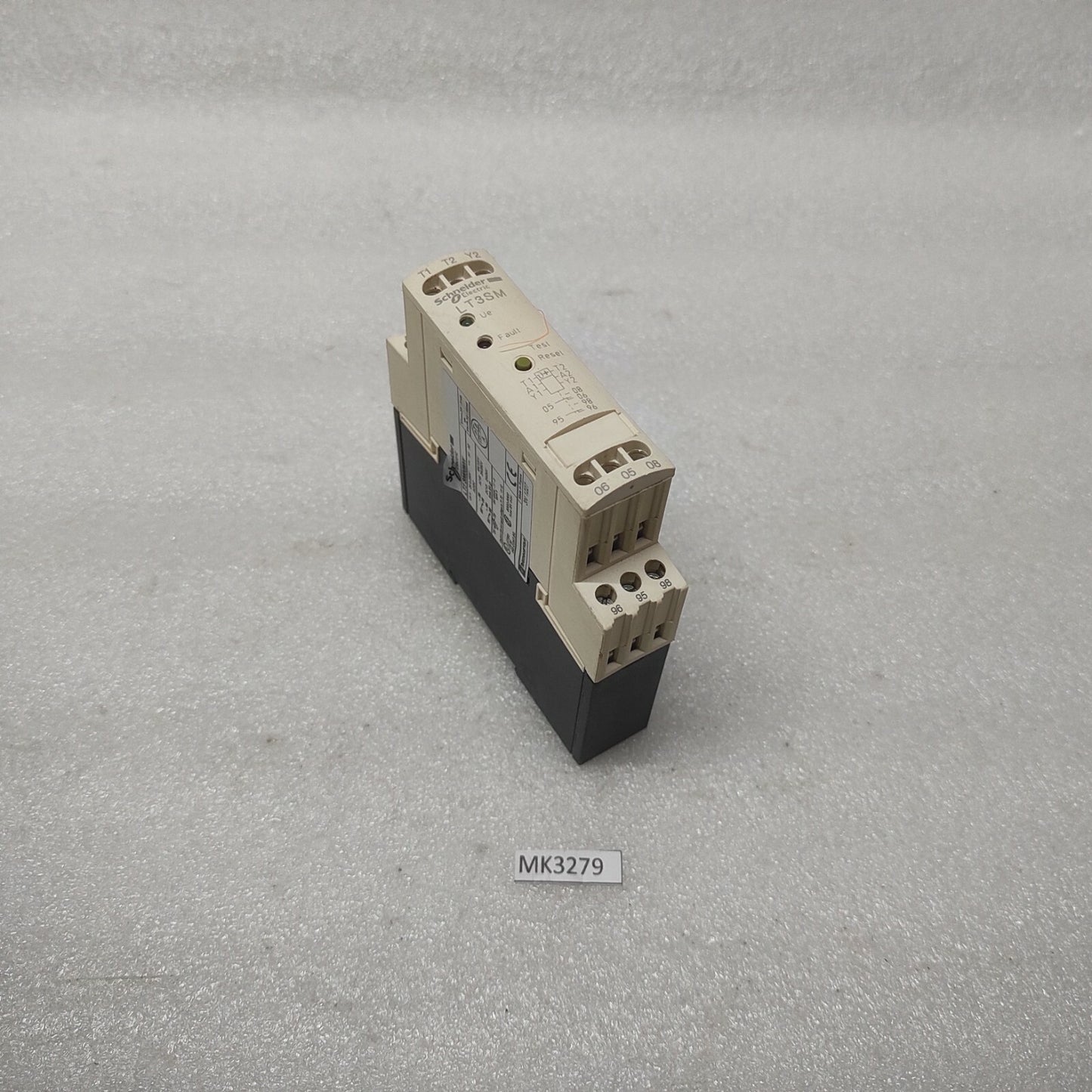 SE LT3 SM00MW PTC PROBE RELAY 24-230VAC/DC LT3SM00MW