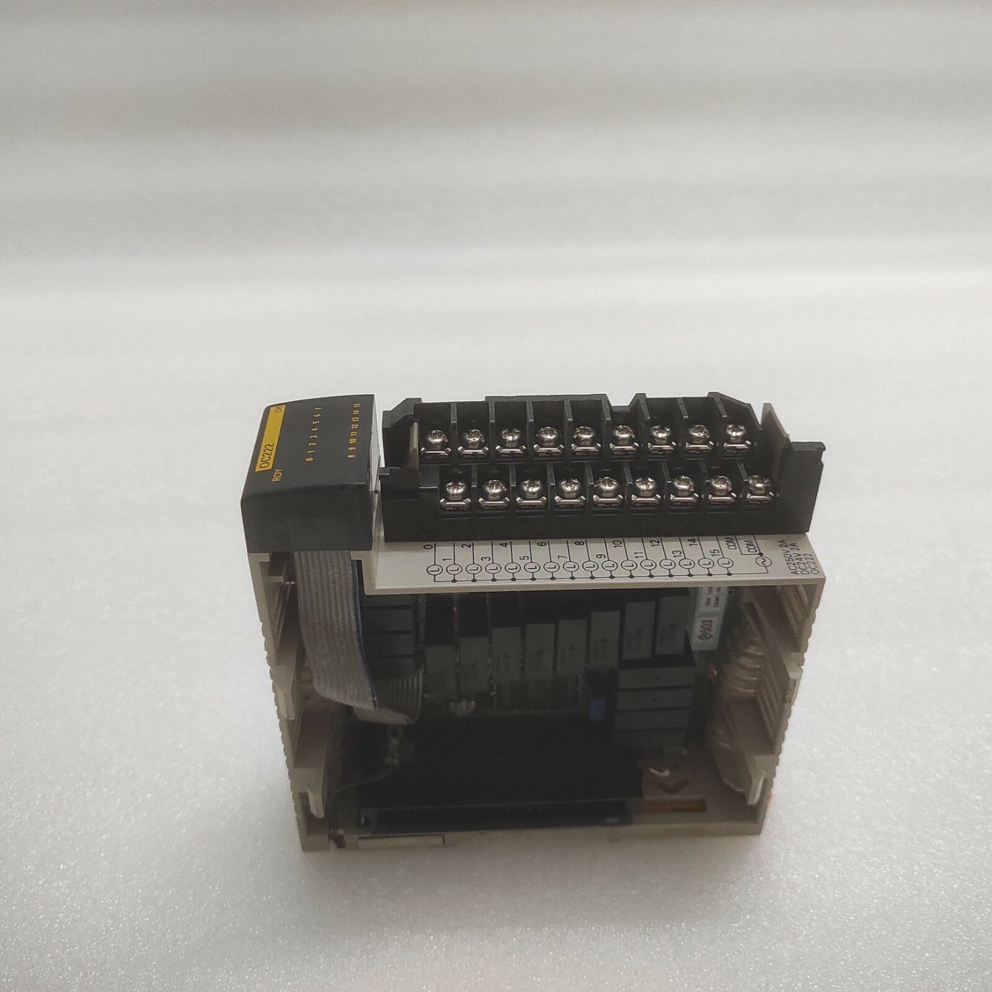 OMRON CQM1-OC222 OUTPUT UNIT