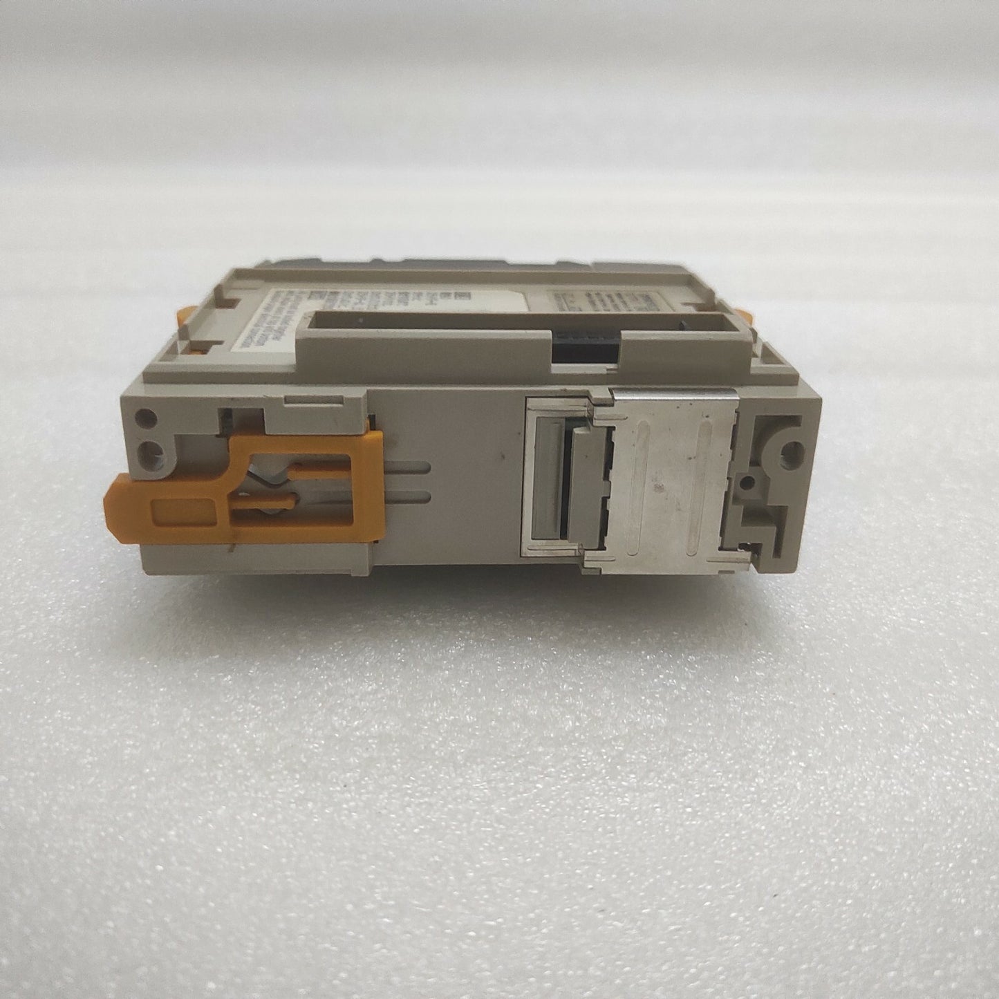 OMRON CQM1-OC222 OUTPUT UNIT