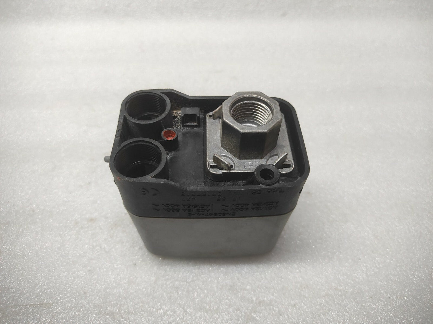 DANFOSS 031E0215 PRESSURE SWITCH