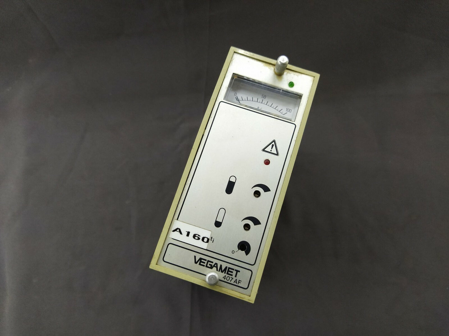 Vegamet 407 A F T Level Indicator 407 A (F) (T)