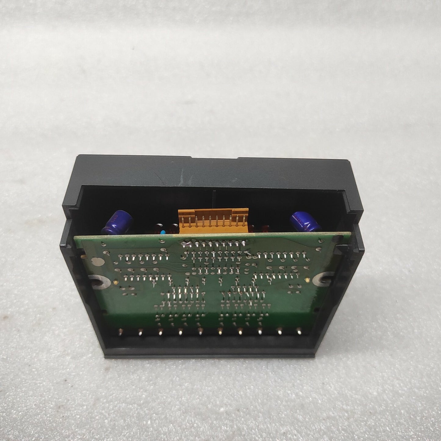 IDEC PFJ-N082U 8-DC INPUT MODULE