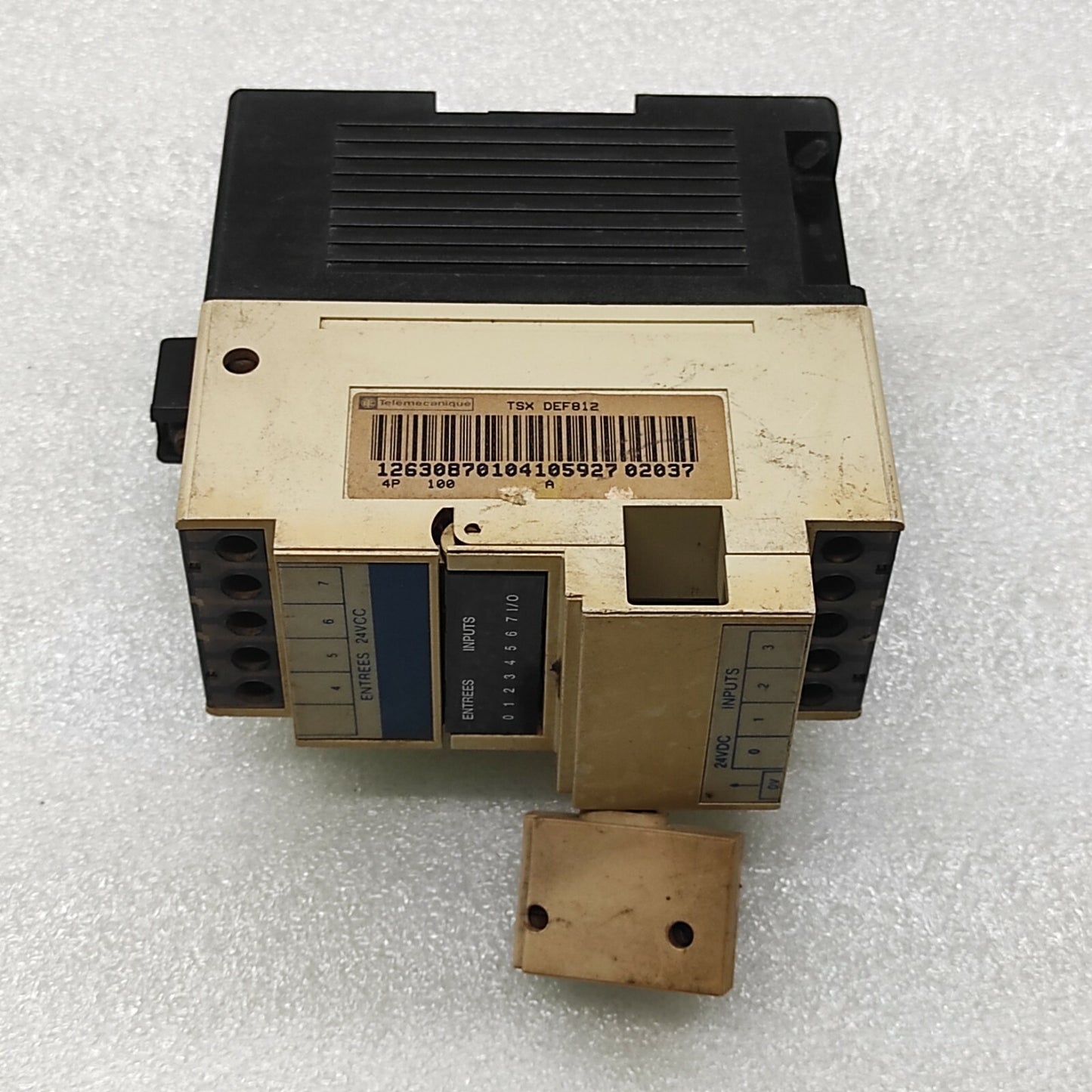 SE TSX DEF 812 INPUT MODULE TSXDEF812