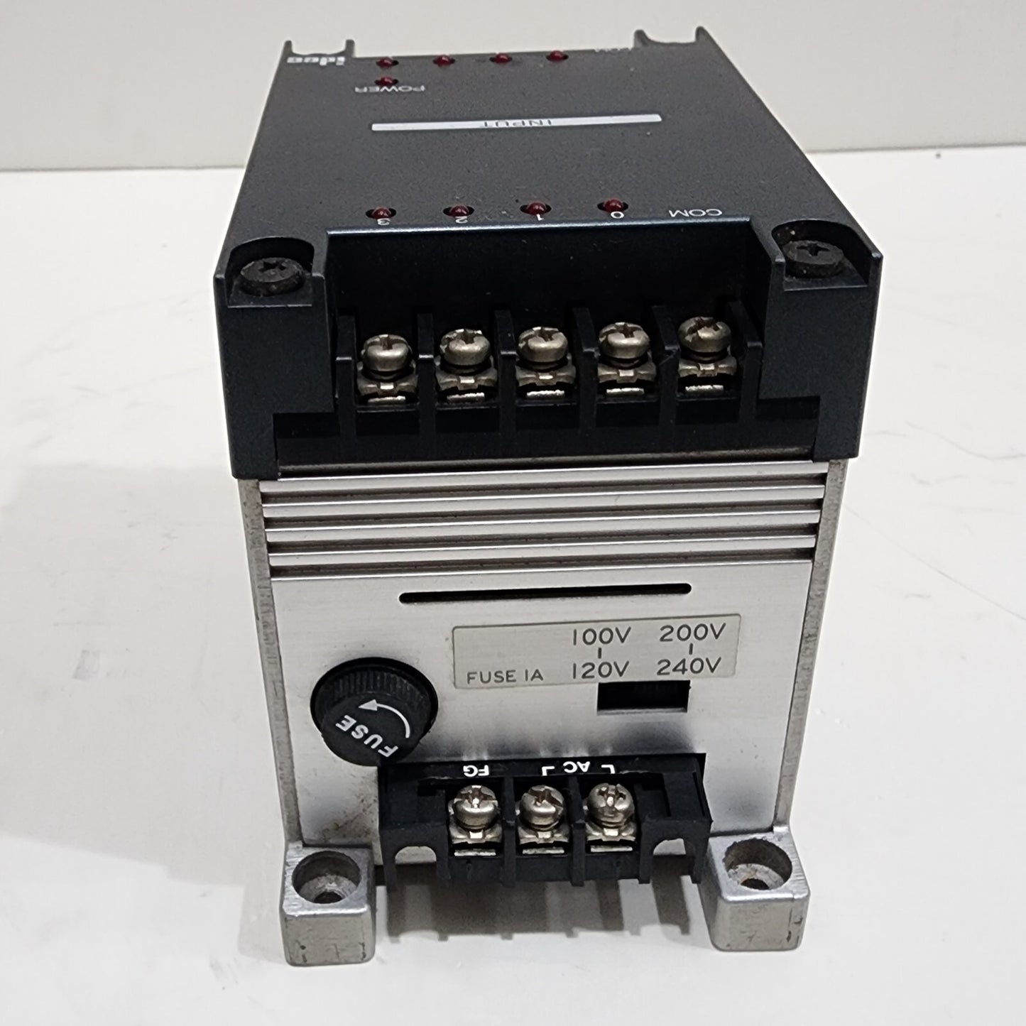 IDEC PFA-1N082 8-INPUT UNIT 100-120/200-240VAC