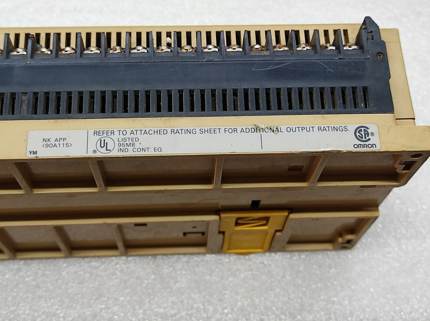 OMRON SYSMAC C40H PROGRAMMABLE CONTROLLER C40H-C2DR-D-V1 24VDC