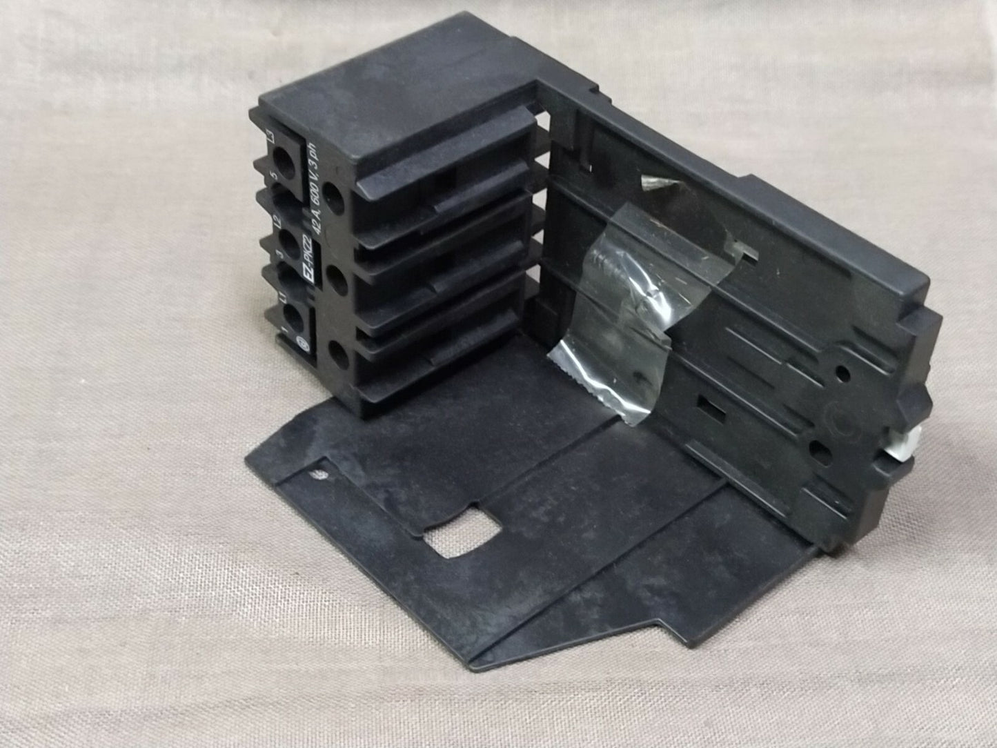 Moeller EZ-PKZ2 Base for Separate Mounting 42A 600V 3PH