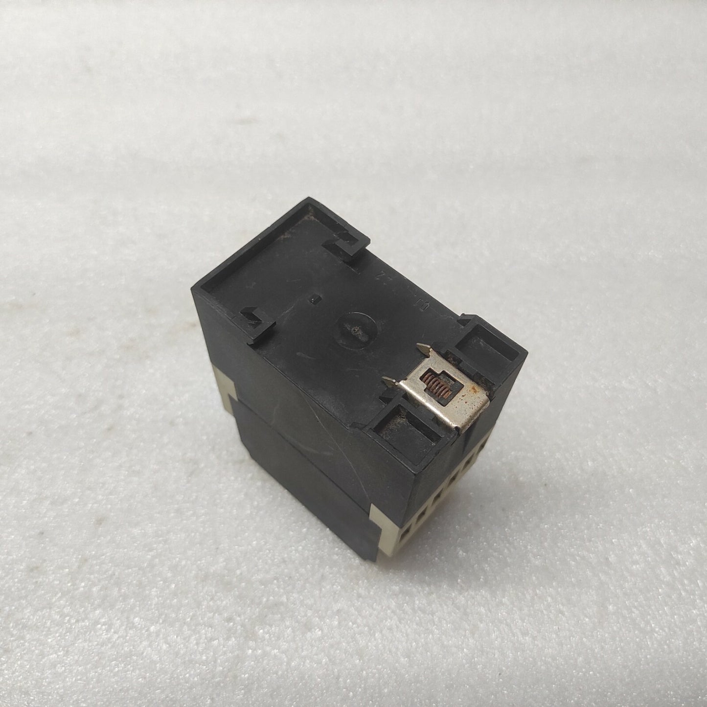 TELEMECANIQUE RM3 TAR114TS7 TIME DELAY RELAY 055691 480-500V