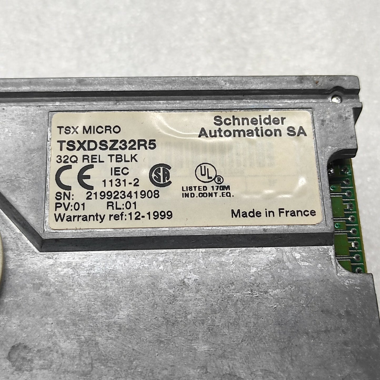 SE TSX MICRO TSXDSZ32R5 32Q REL TBLK WITHOUT CONNECTOR