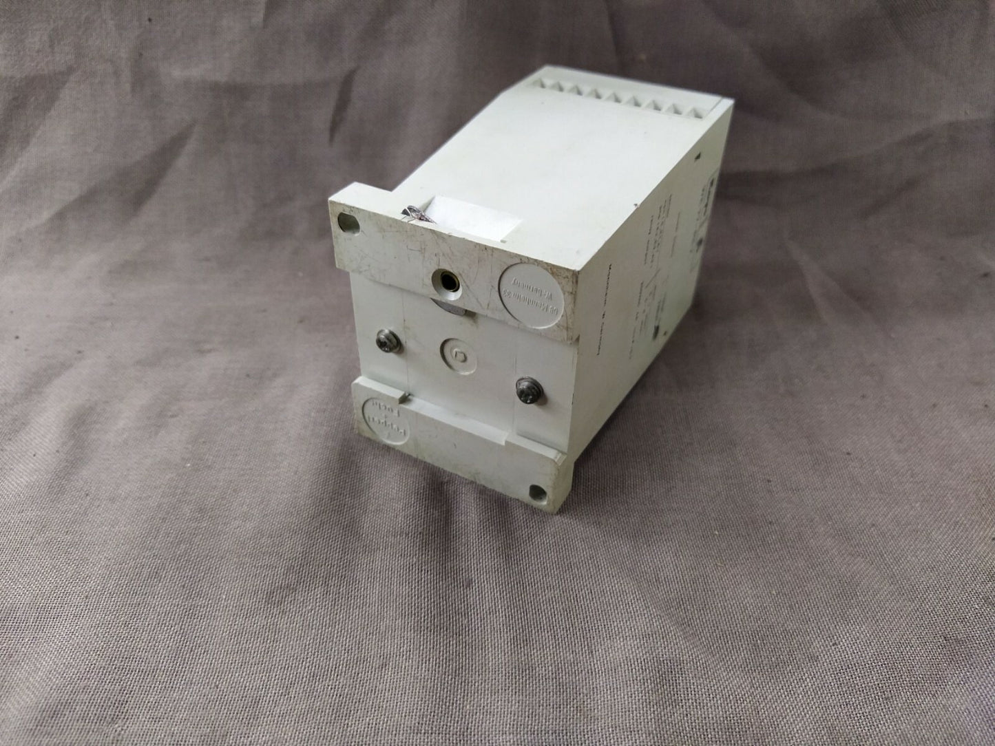 Pepperl + Fuchs Koyo WE77-RE2 Switch Amplifier 11924