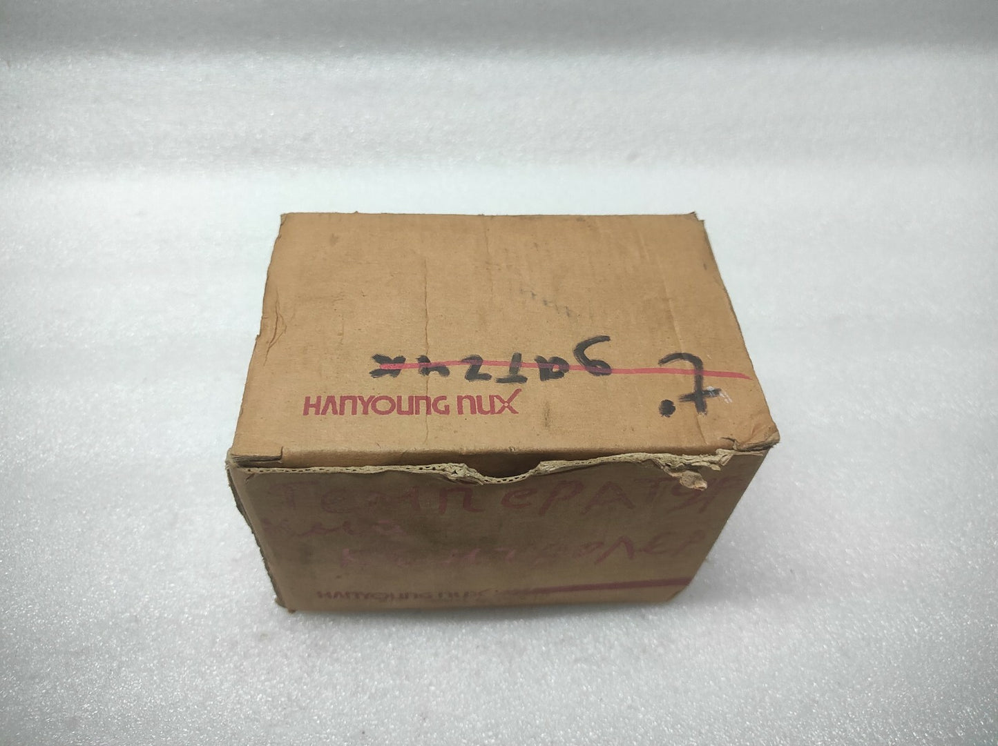 HANYOUNG NUX HY-2000-FPMNR 07 TEMPERATURE CONTROLLER 110-220V