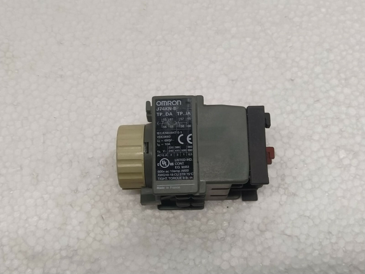 Omron TP 180IA Pneumatic Timer Off-Delay J74KN-B-TP180IA 10-180S