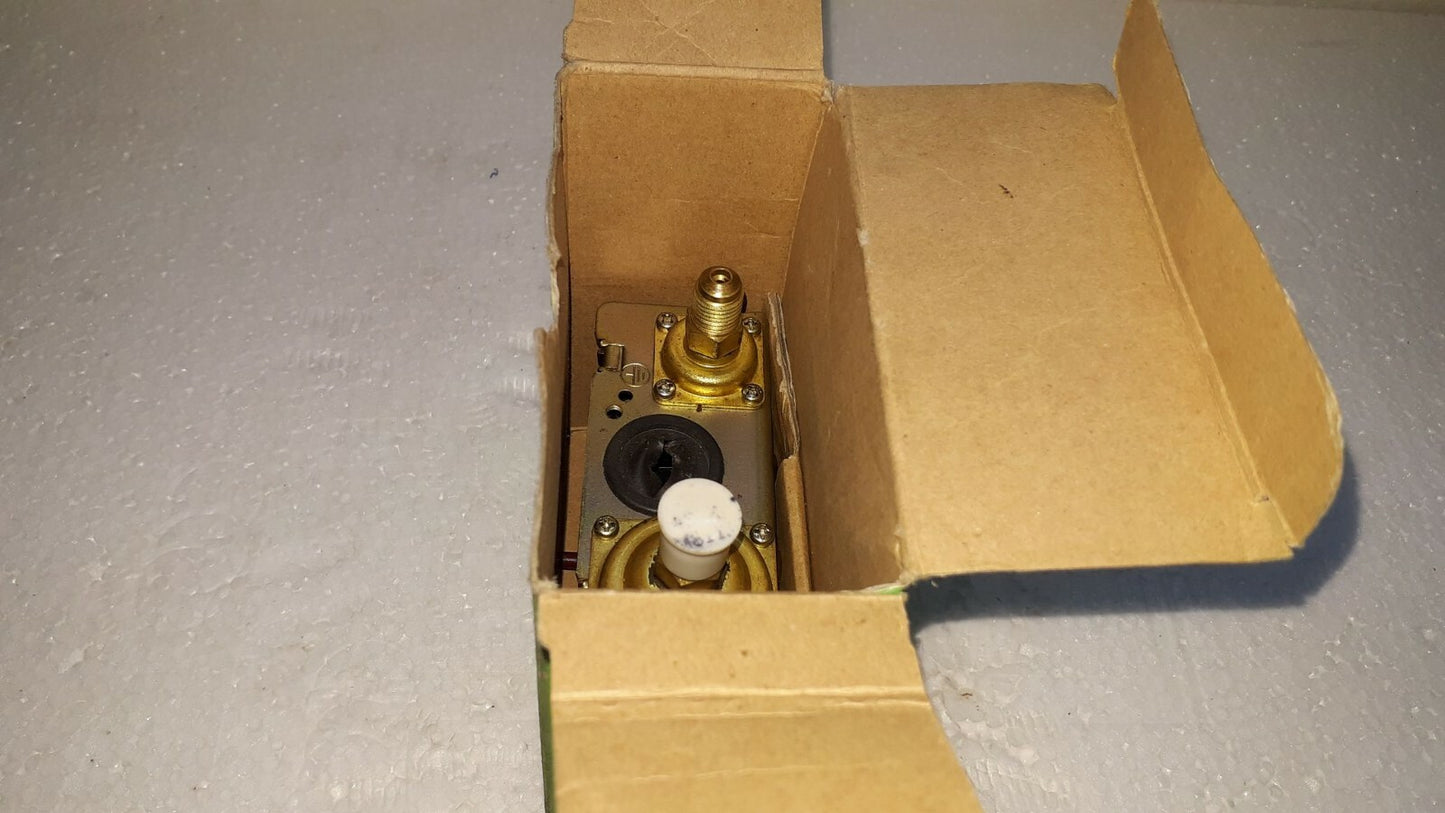 Saginomiya DNS-D606MQ9A Pressure Controls DNSD606MQ 0382067