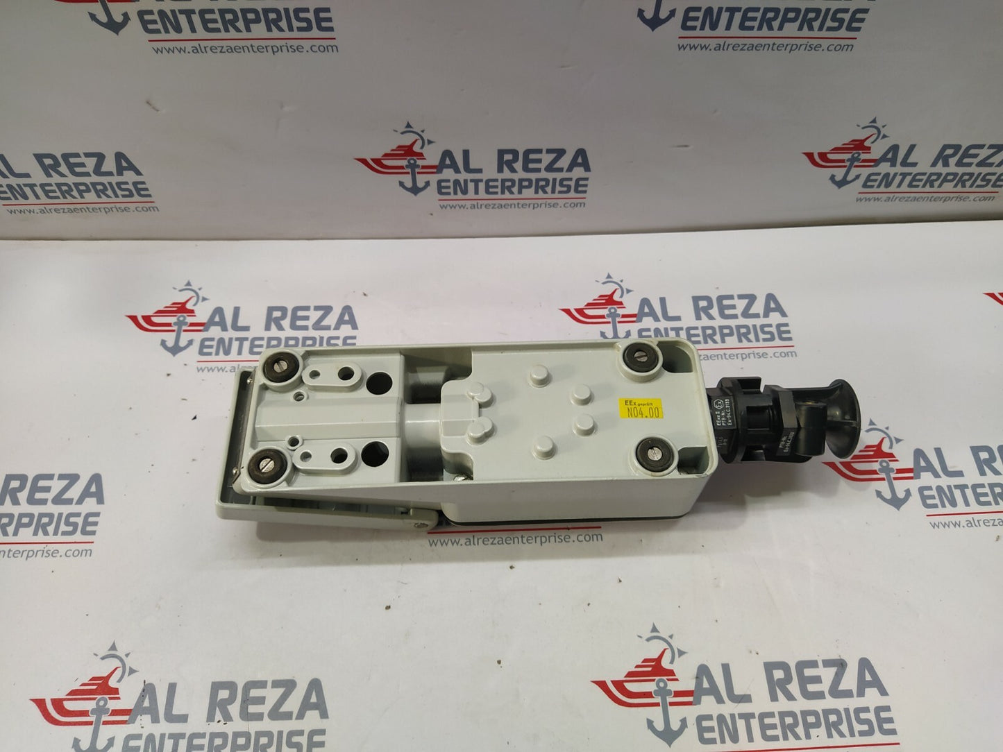 STAHL 8334/1 11-1-1 FOOT SWITCH