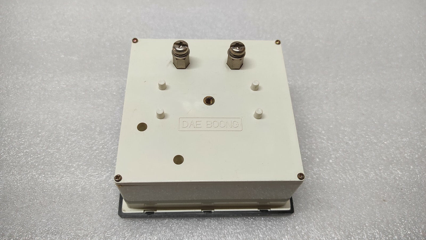 DAE BOONG D-300 MEGA OHM METER