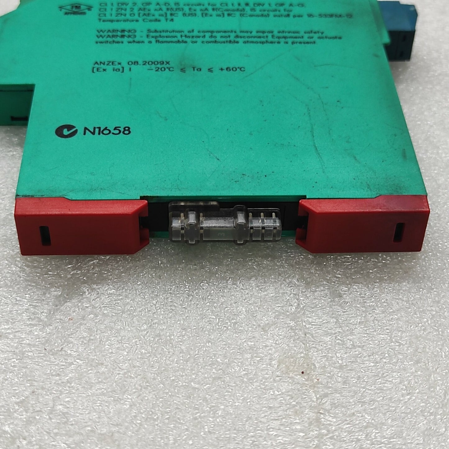 PEPPERL + FUCHS KCD2-STC-EX1 TRANSMITTER POWER SUPPLT 185535 LOT OF 2 UNIT