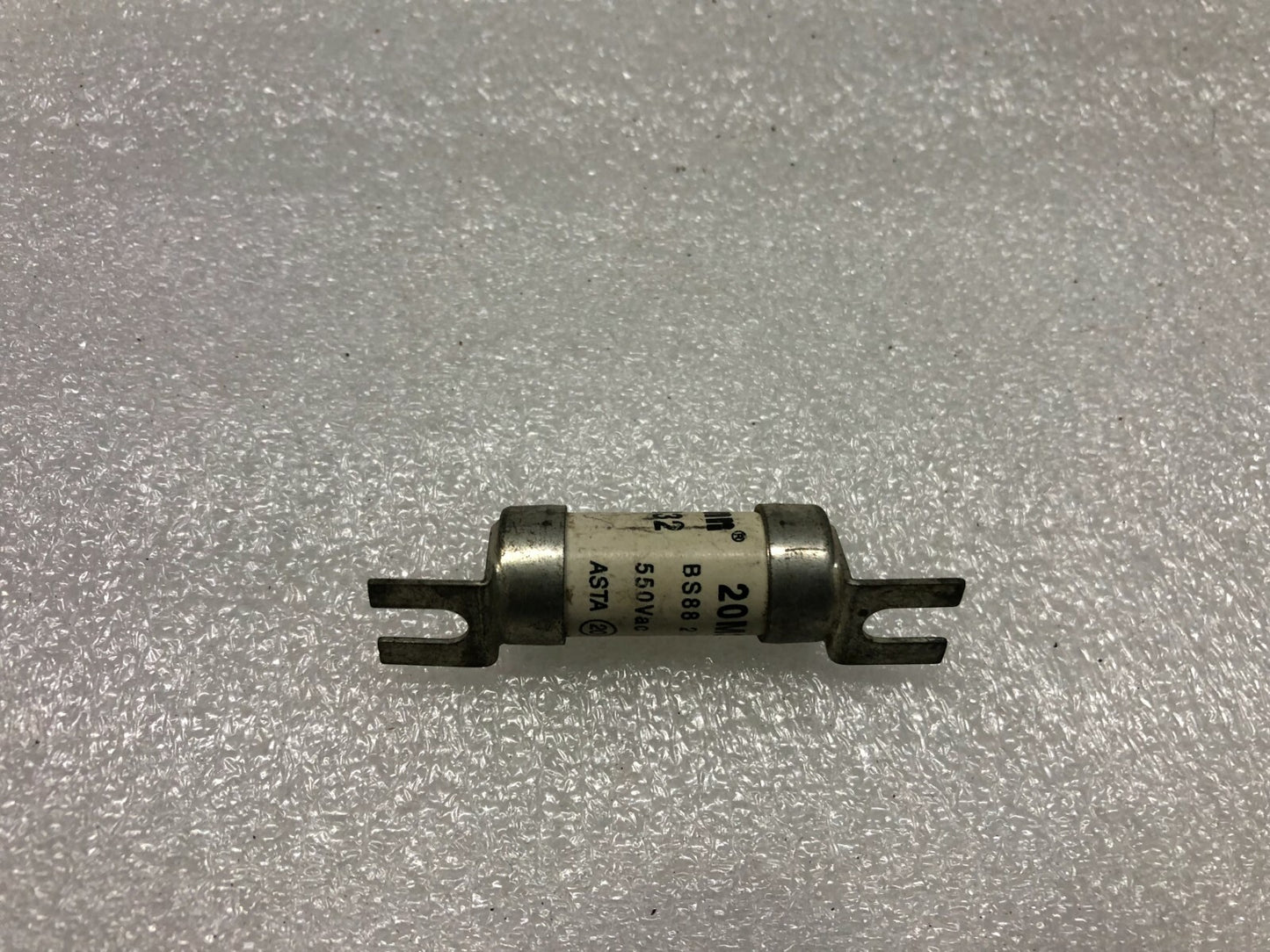 BUSSMANN NITD20M32 FUSE 20A 550VAC LOT OF 12 UNIT