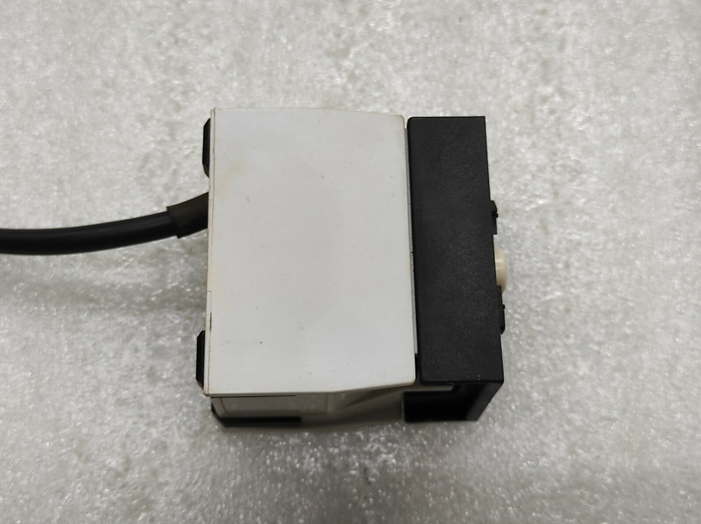BARTEC TYP 07-2320-0708 INDICATOR LAMP CAMERON 2710990-01-01 240VAC