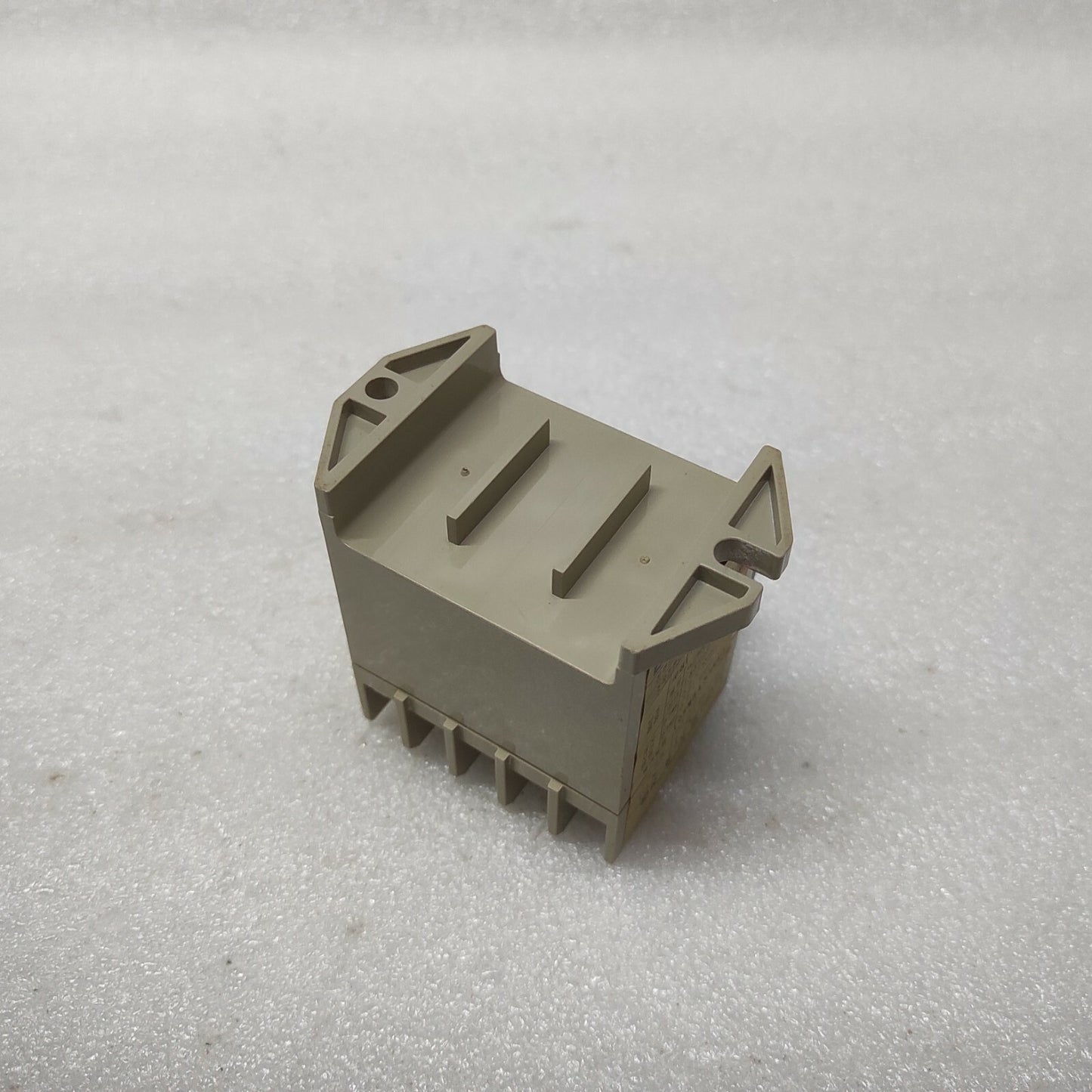 SAMWHA SS-05R220 OVERLOAD RELAY 90-260VAC