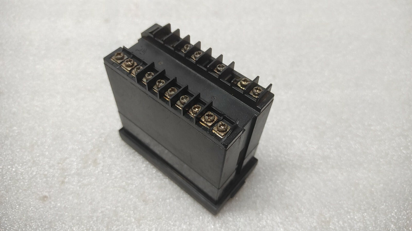 HONEYWELL DC1020 TEMPERATURE CONTROLLER DC1020CT30100B-E 85-265V