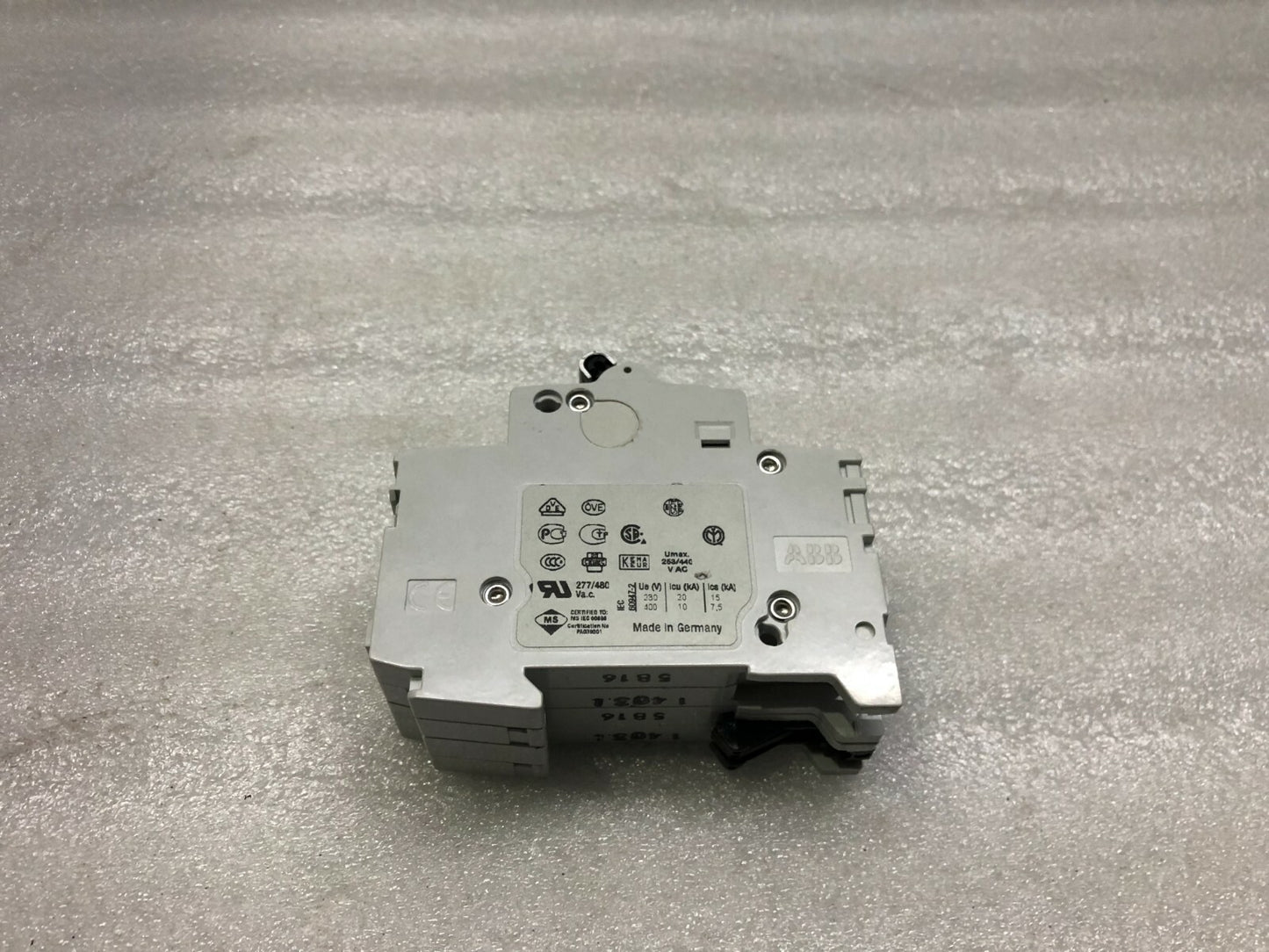 ABB A202 B16 400V GB10963 2-POLE CIRCUIT BREAKER 2CD-S252-001-R0165 27256280116