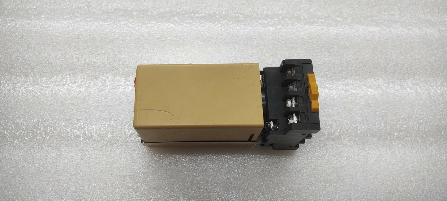SUNFLAME FE61R FLAME EYE RELAY 200-220VAC