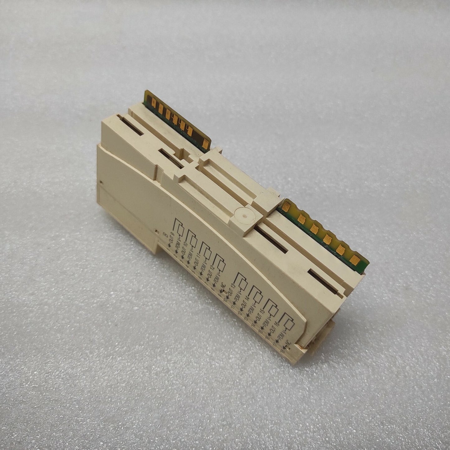 SE STB DDO3705 DIGITAL OUTPUT MODULE DDO3705