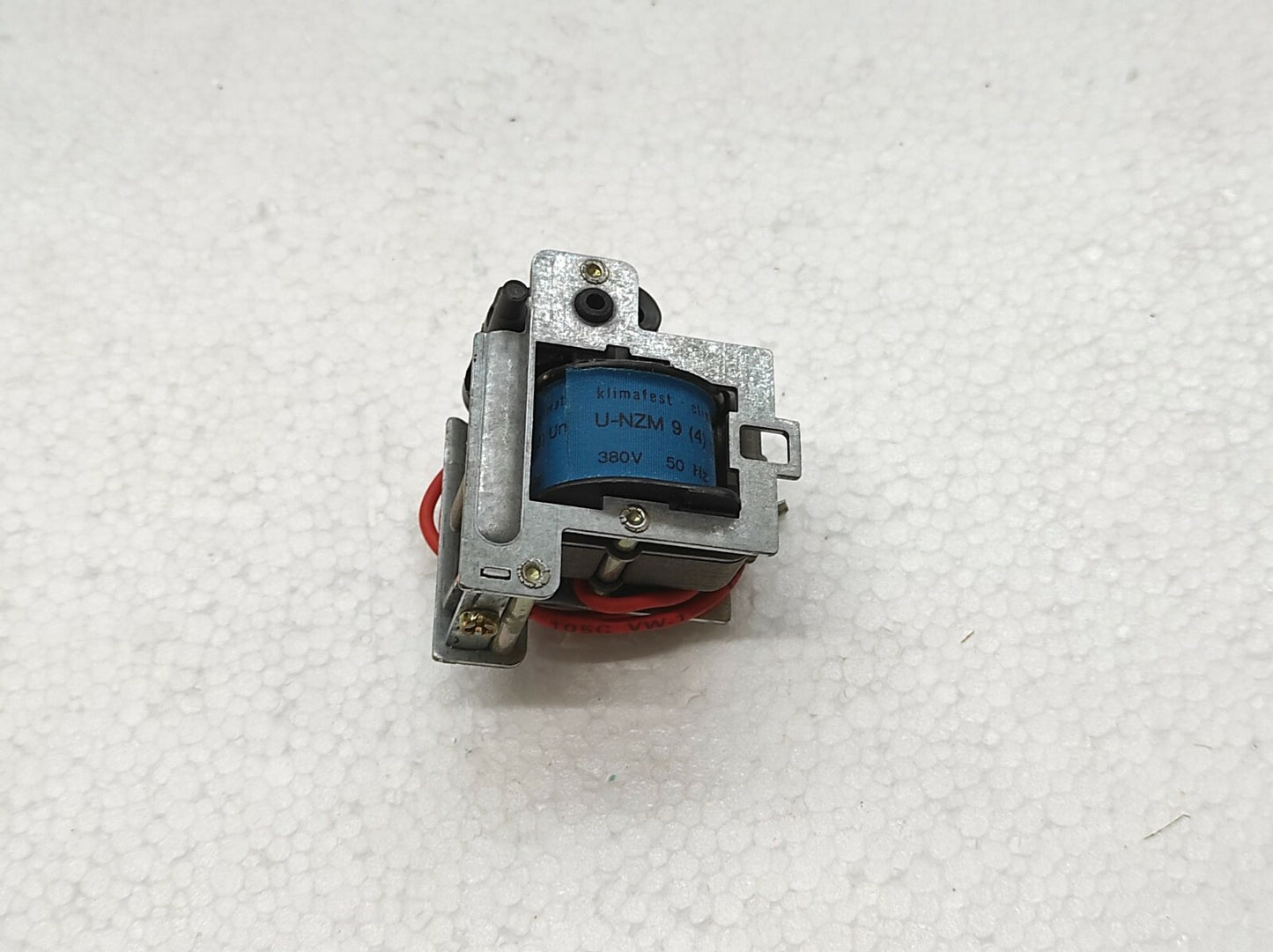 Moeller U-NZM9 Undervoltage Release 380V 50Hz AWA 123-700
