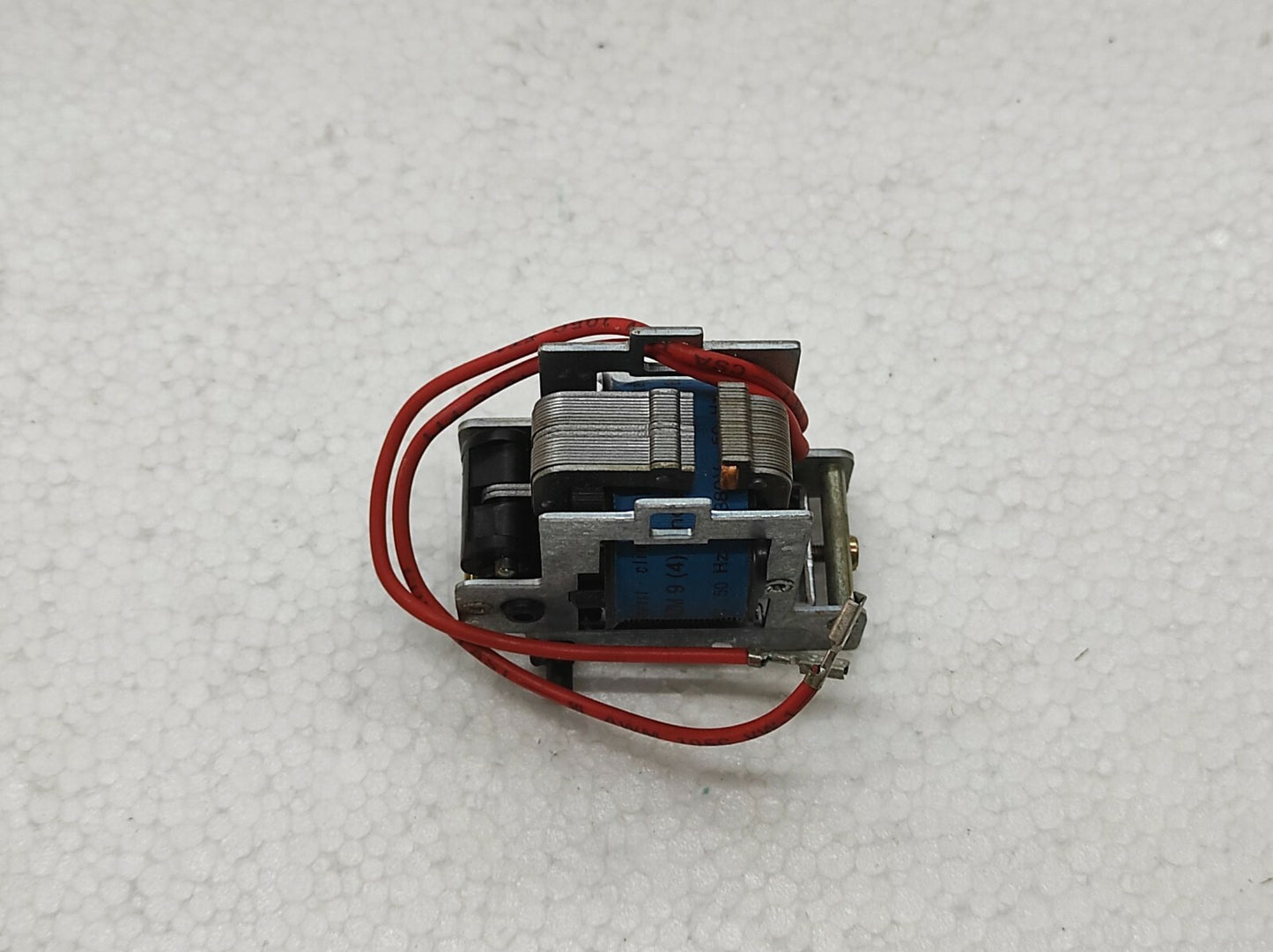 Moeller U-NZM9 Undervoltage Release 380V 50Hz AWA 123-700