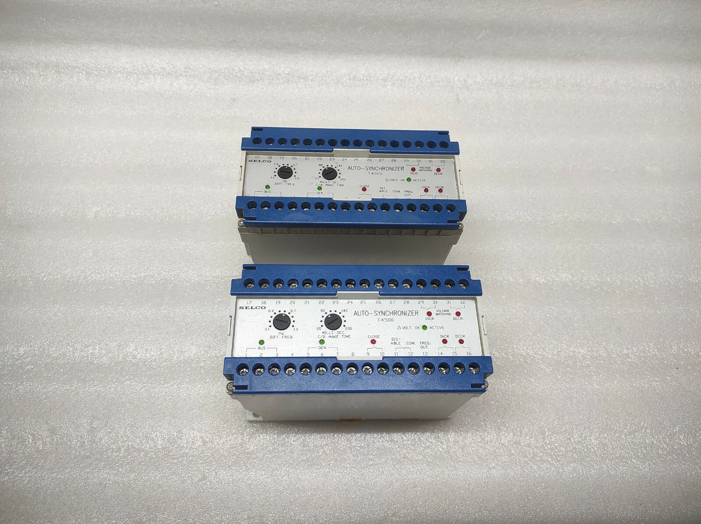 SELCO T4500-13 AUTO SYNCHRONIZER 110VAC