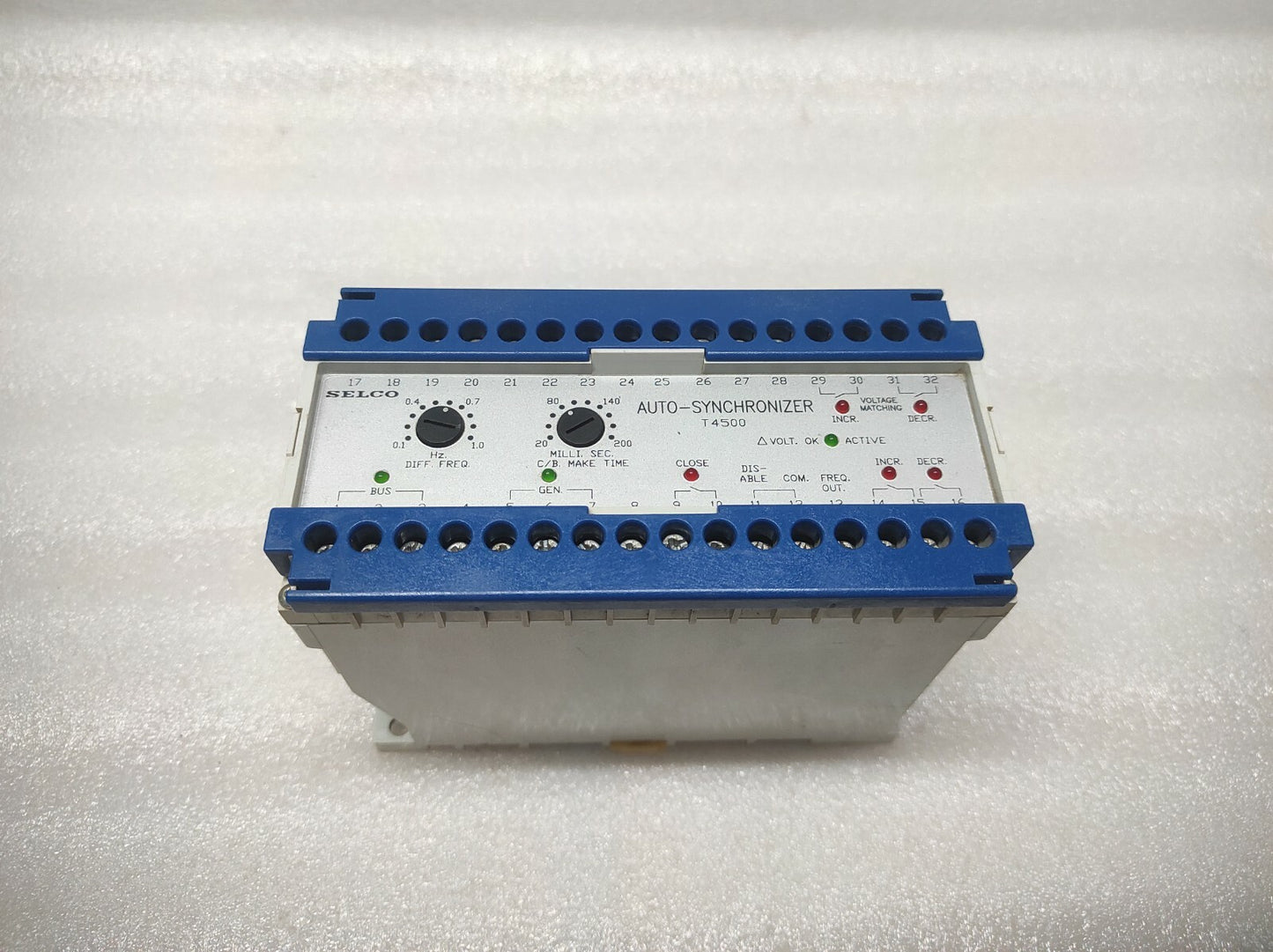 SELCO T4500-13 AUTO SYNCHRONIZER 110VAC