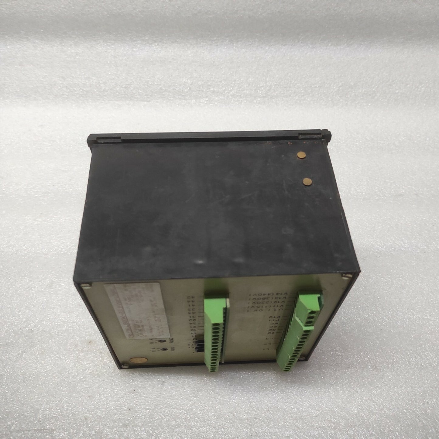 BENDER IRD-800-MYX INSULATION MONITOR A-ISOMETER 115/220/380/440V