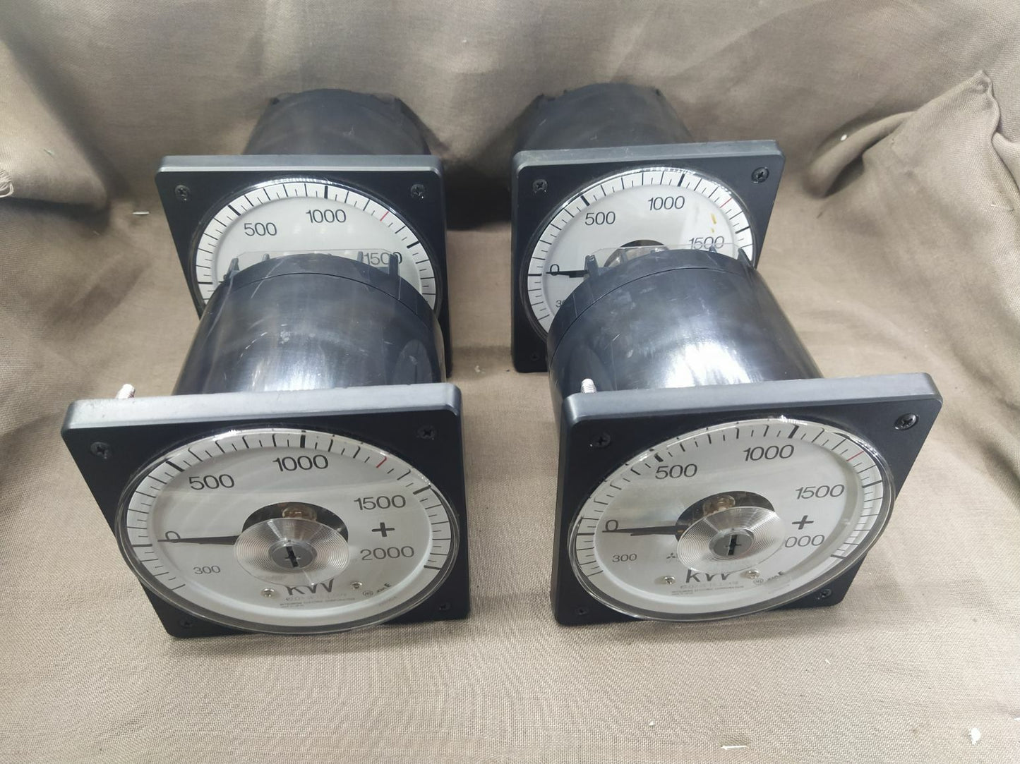 Mitsubishi LP-110NW Watt Meter Power Meter 0-2000kW CT 2500/5 VT 600/110 110V 5A