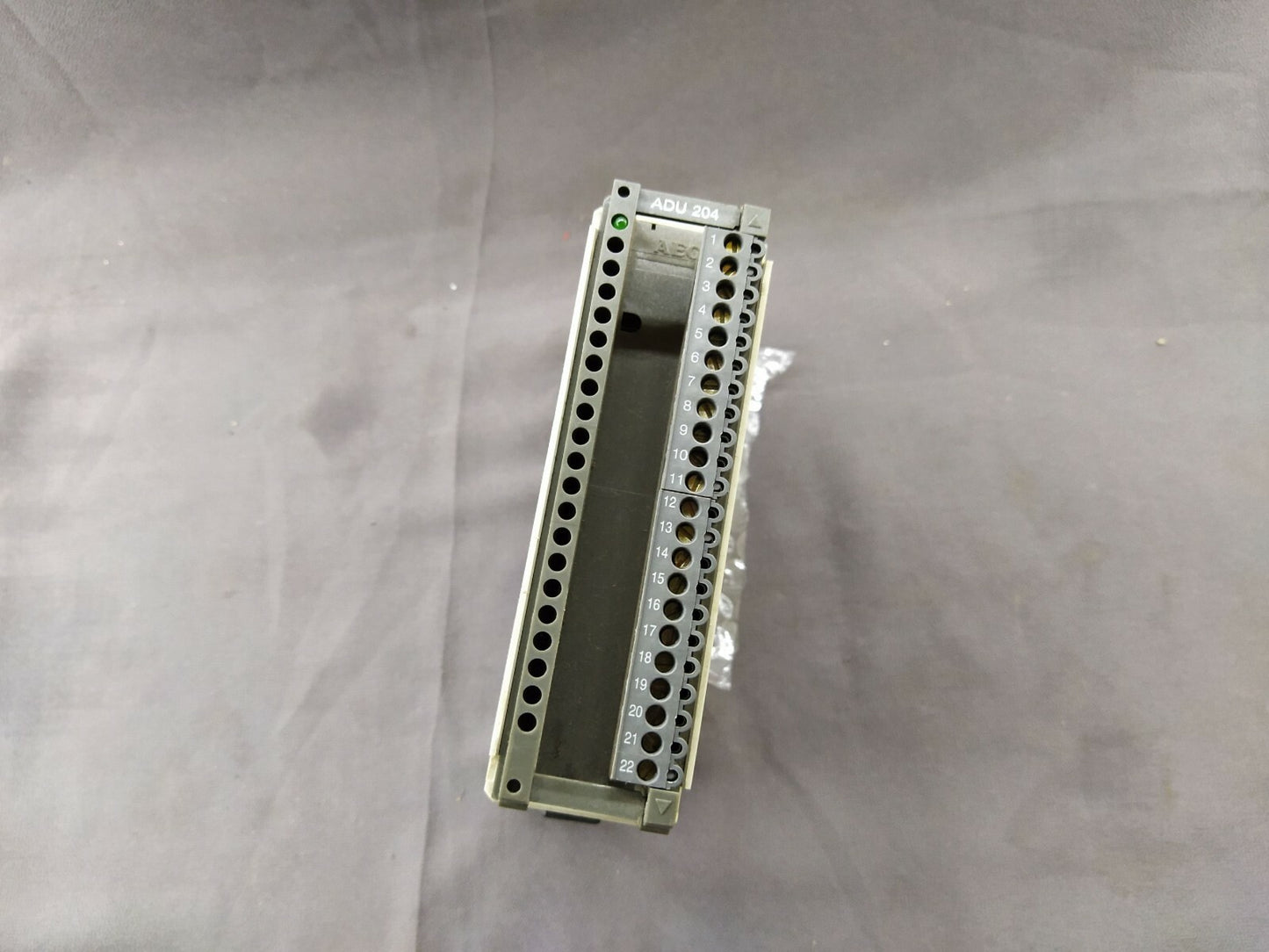 SE TSX Compact AS-BADU-204 Analog Input Module