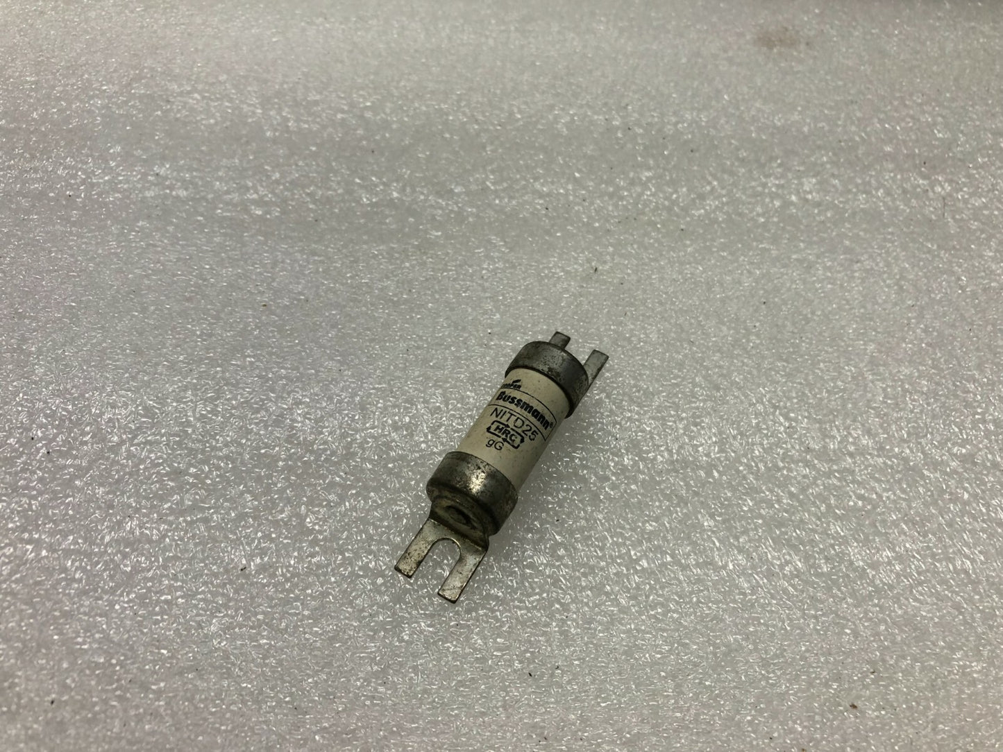 BUSSMANN NITD25 FUSE 25A 550VAC LOT OF 11 UNIT