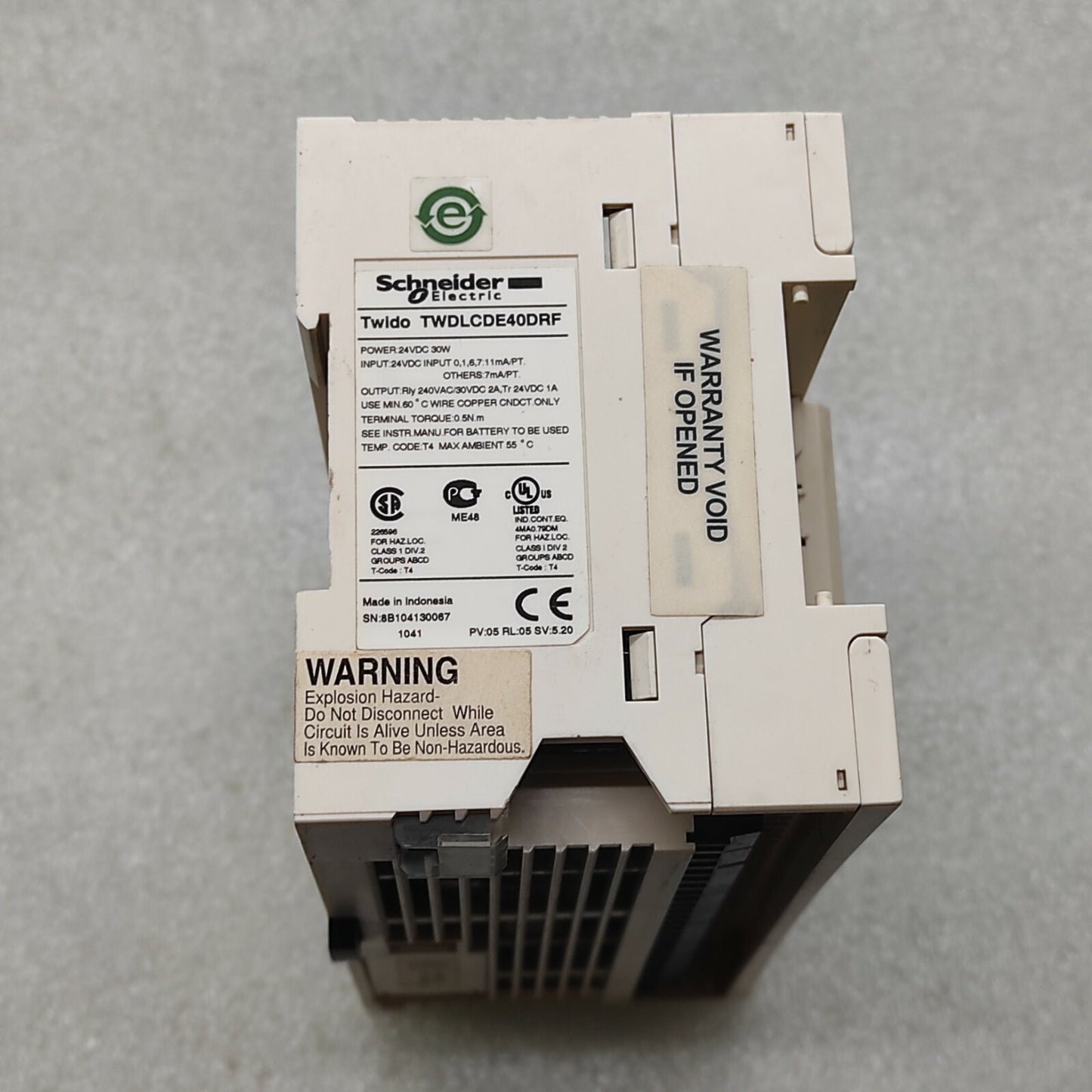 SE TWIDO TWDLCDE40DRF COMPACT PLC 24VDC