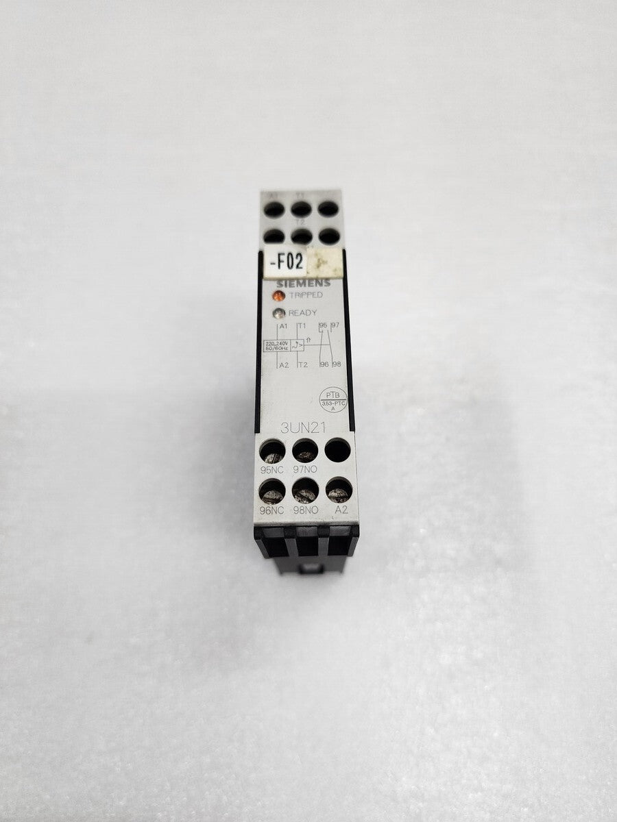 SIEMENS 3UN2100-0AN7 MOTOR THERMISTOR MODULE RELAY 220-240V