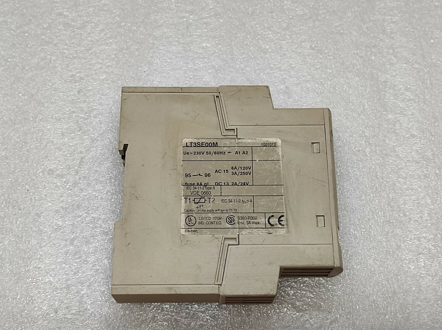TELEMECANIQUE LT3SE00M PTC PROBE RELAY 230V