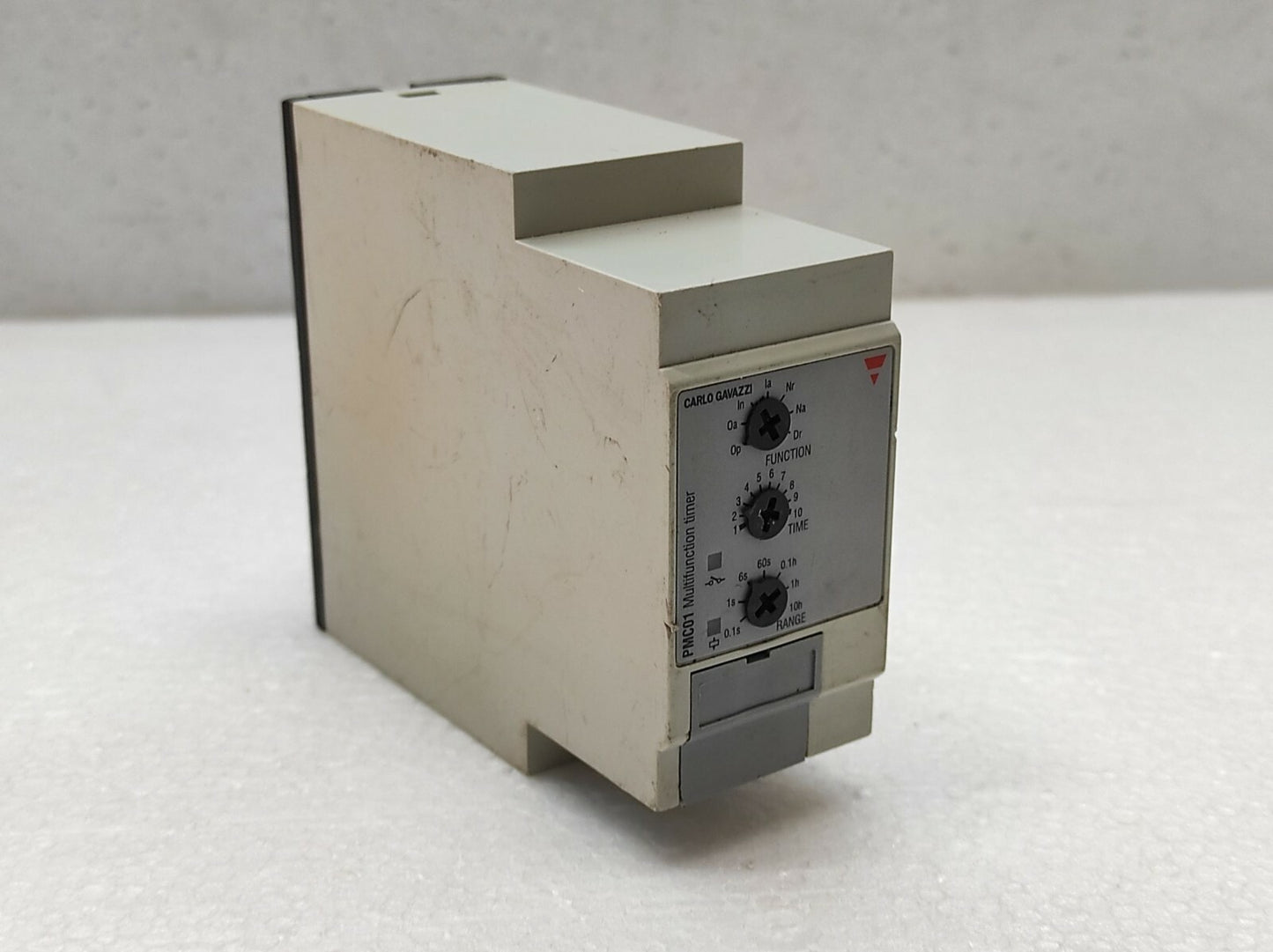 Carlo Gavazzi PMC01D230 Multifunction Timer 230V AC